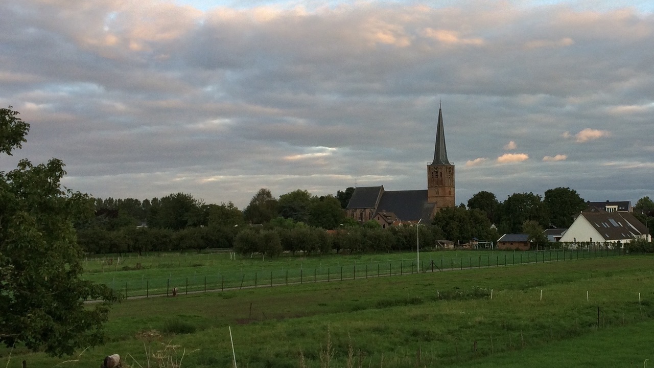 Sint Maartenskerk Maurik